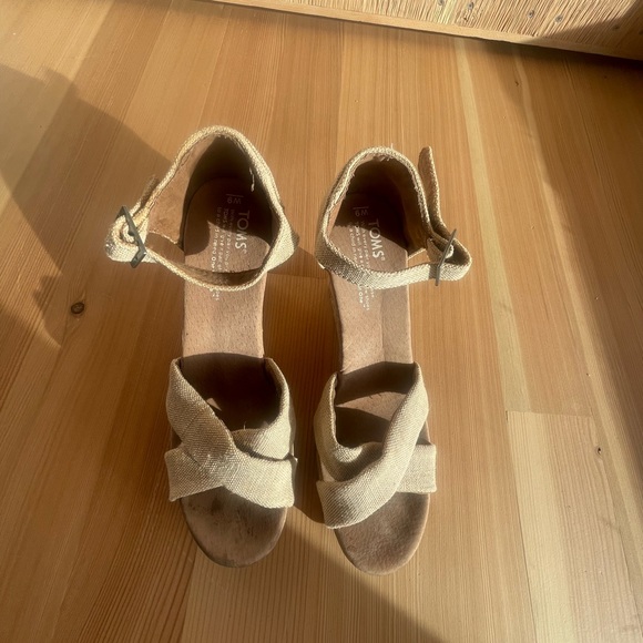 Toms “Sierra” Cork Wedge Sandal with Linen straps (size 9) - Picture 3 of 6